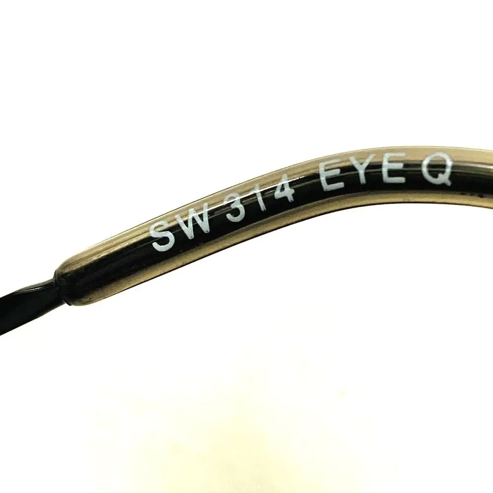 Eye Q Eyeglasses Metal Frames Black Oval SW 314 Vtg Womens Small 45 - 18 - 141